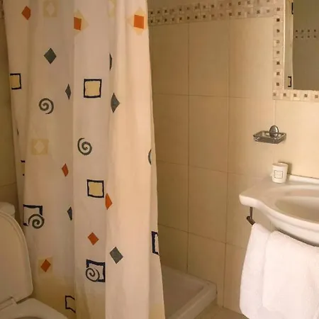Erato Aparthotel Kávos