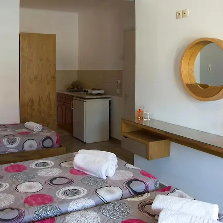 Aparthotel Erato